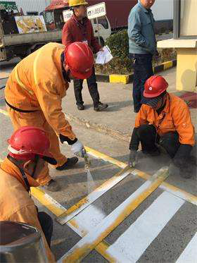 PPG 清潔工程車間管道、線路、 設(shè)備清潔及地面安全標(biāo)識(shí)涂裝